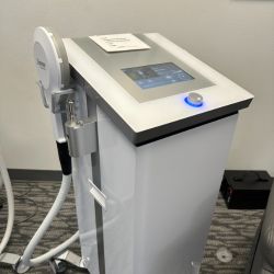 Heit_machine_1 Elmfield HEIT Therapy For Shoulder Pain Relief Near Me in Houston, TX.